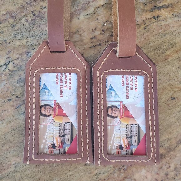 Brand new - handcrafted -PAIR OF LUGGAGE TAGS 100% FULL GRAIN LEATHER - Picture 1 of 1